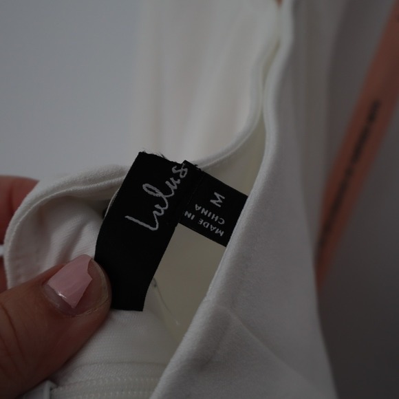 Lulus Maxi Dress Womens M White Crisscross Back Zip Sleeveless Party & Cocktail - Picture 4 of 7